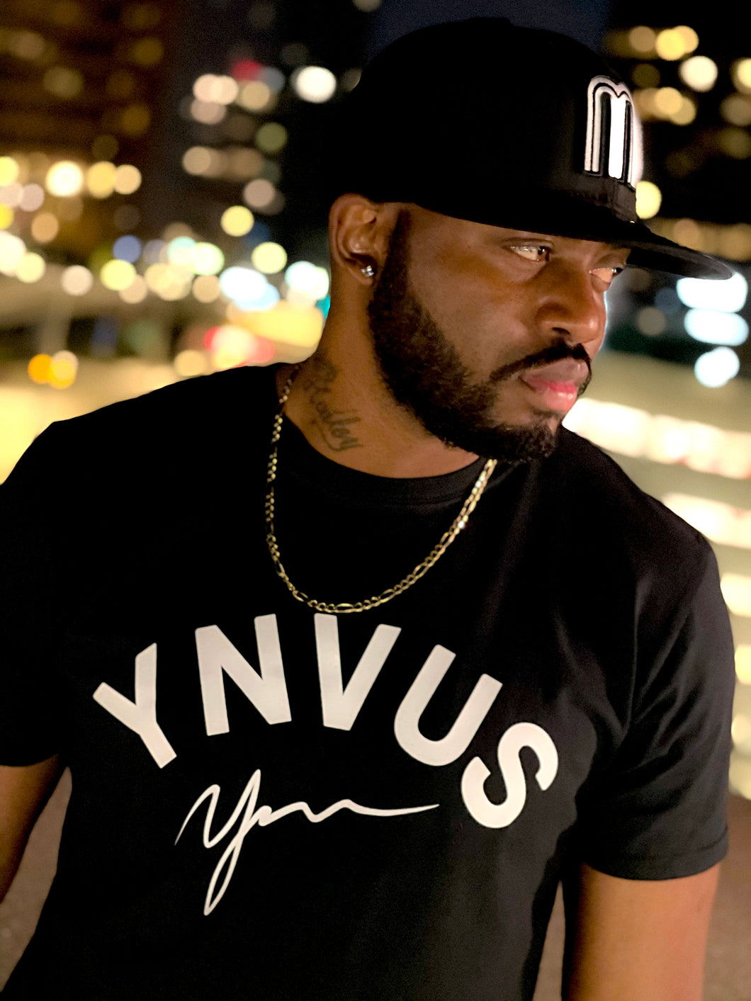 Classic YNVUS signature design (black tee-white logo)